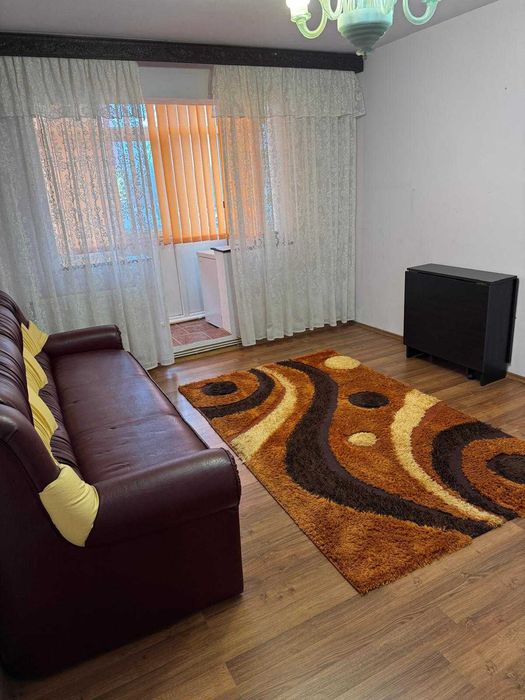 Apartament 3 camere Cv. Noua