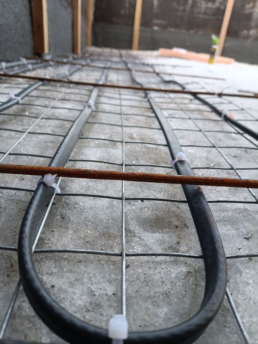 Греющий кабель обогрев желобов труб водостоков