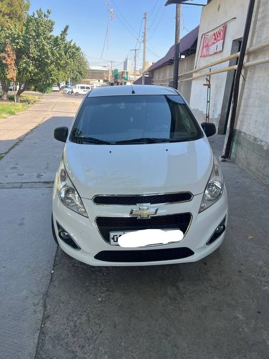 Продам Спарк 2 позиция