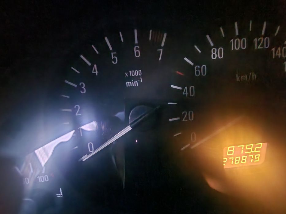 Opel korsa 1.4 benzin
