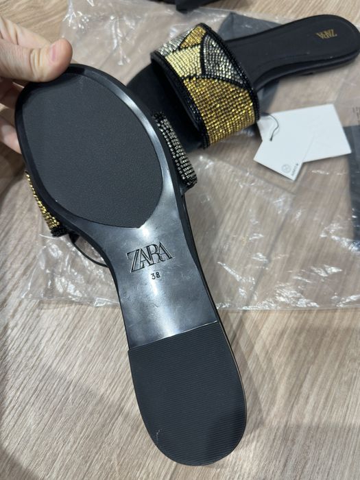 ZARA новые тапочки