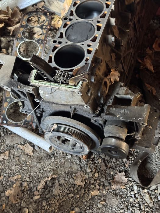 Продам блок 104 2.8