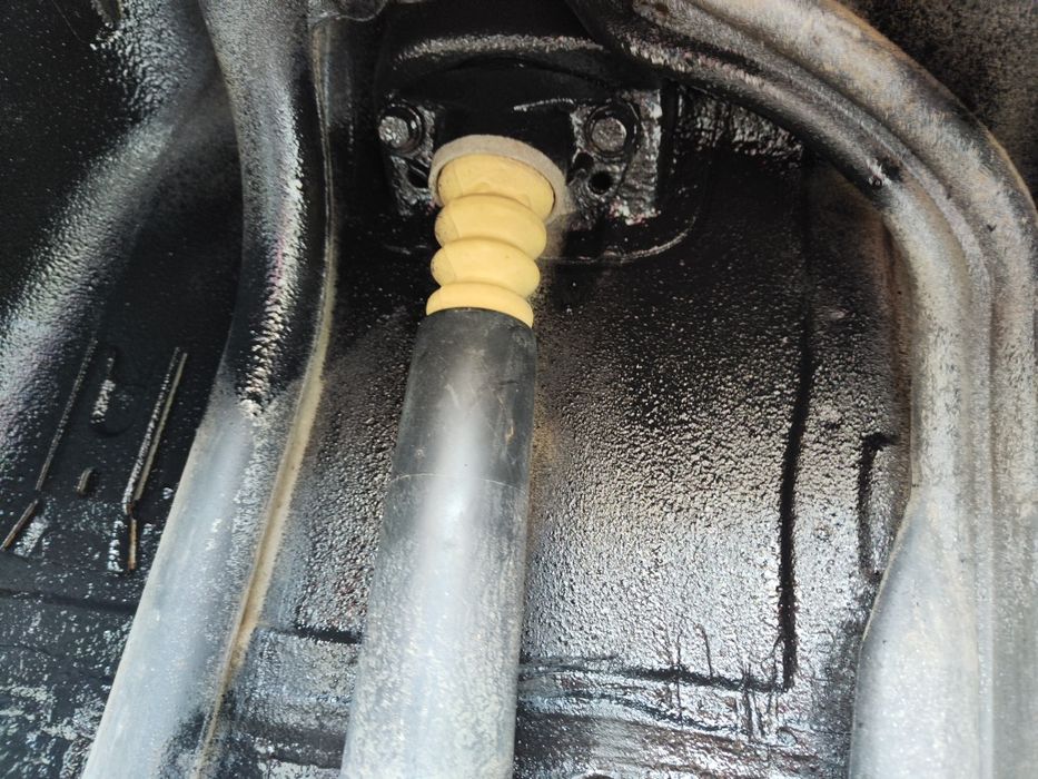 Vopsit,reparat, îndreptat auto avariate