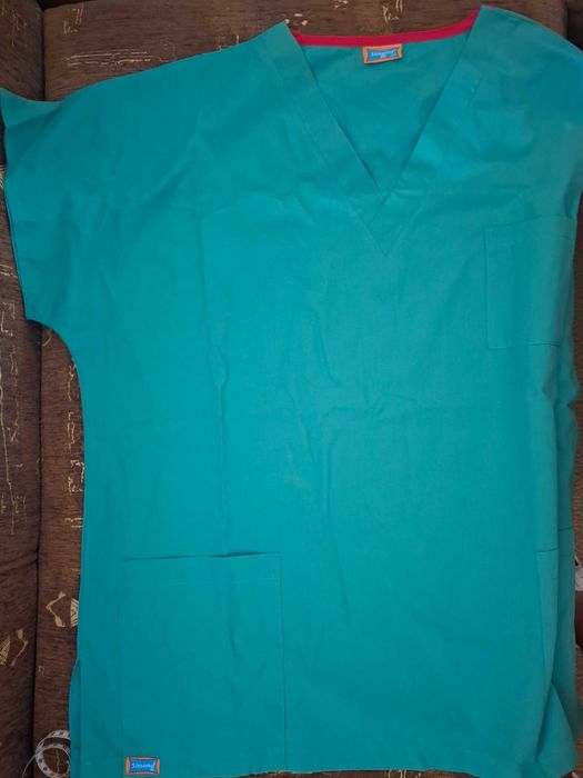 Нов комплект мед. дрехи туника и панталон