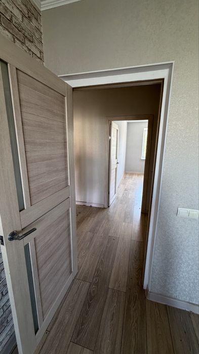 Продам межкомнатные двери