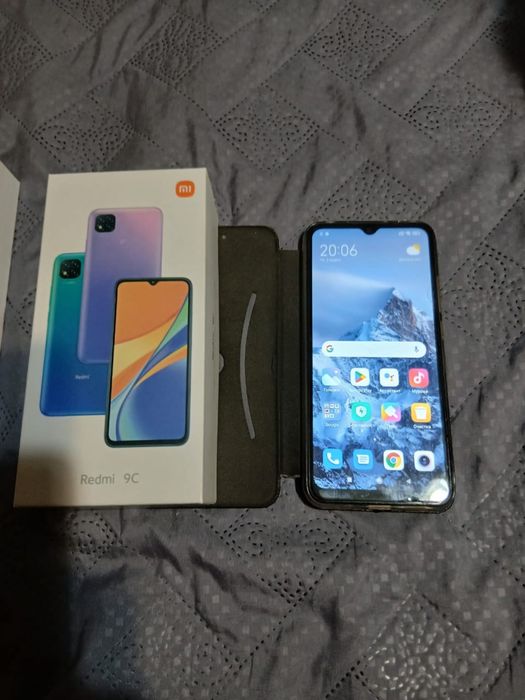 Продаю телефон   Состояние нормальное.