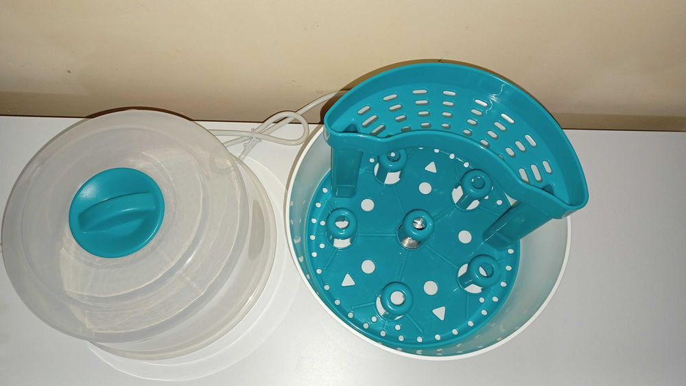 Sterilizator U-Grow pentru 6 Biberoane