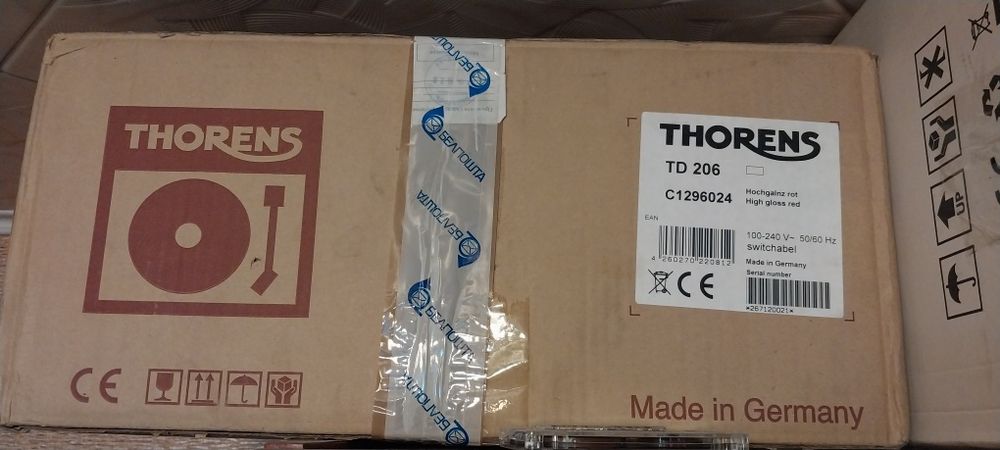 Проигрыватель Thorens TD 206