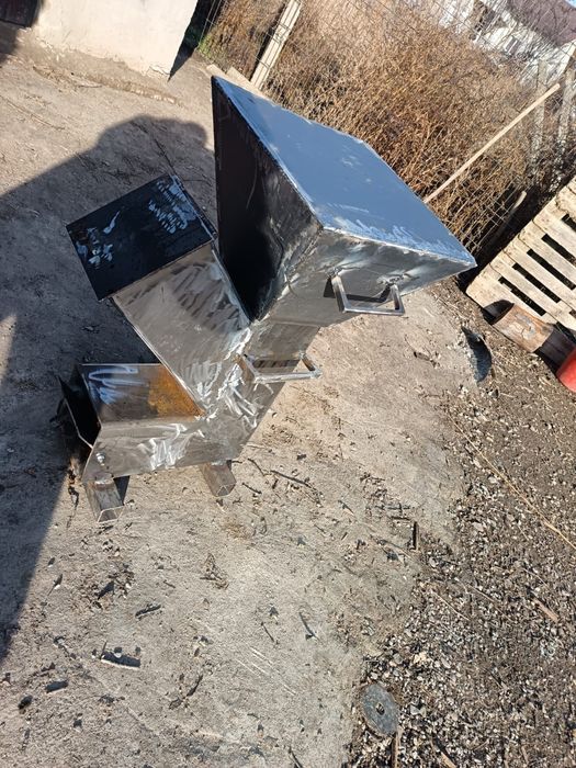 Sobă rachetă cu plită