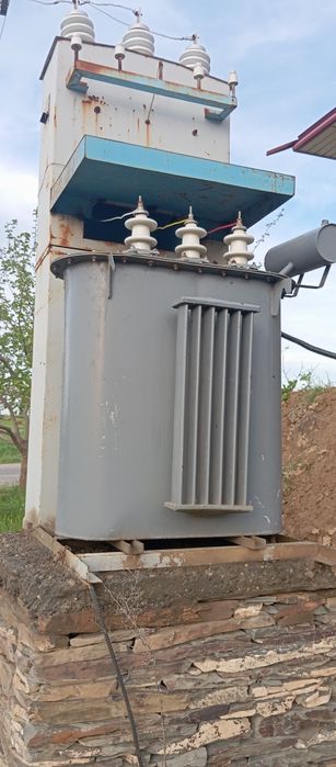 100 лик трансфарматор сотилади