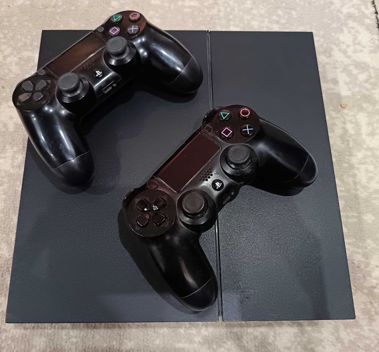 Продается Play Station 4