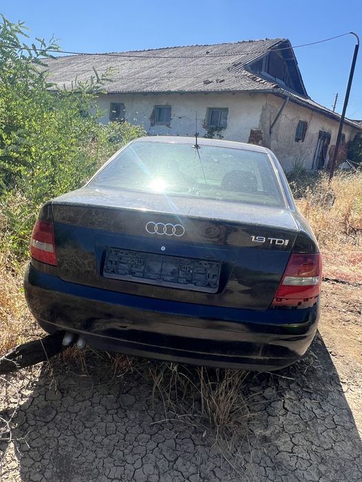 Audi A4 B5 1.9 Tdi НА ЧАСТИ
