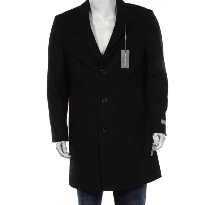 Ново мъжко палто на Michael Kors.