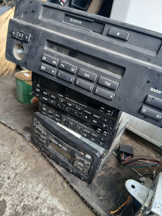 Магнитофоны продам.