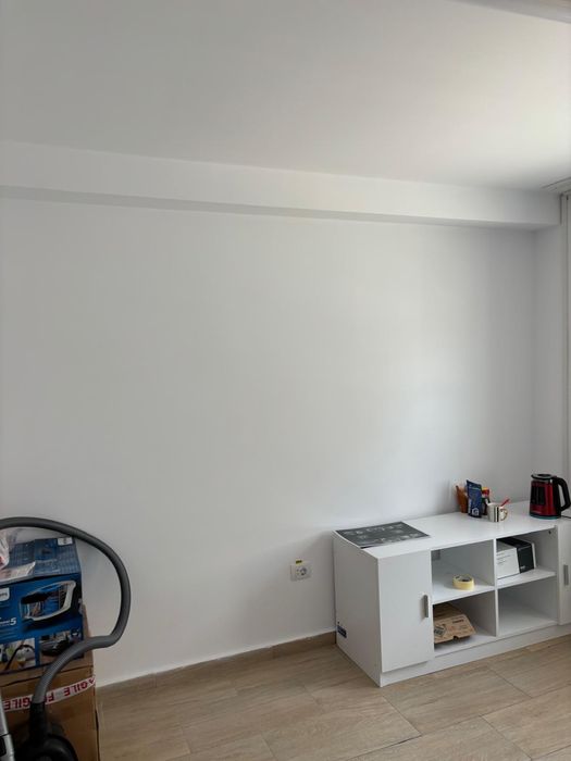 Inchiriez Spatiu comercial Saveni