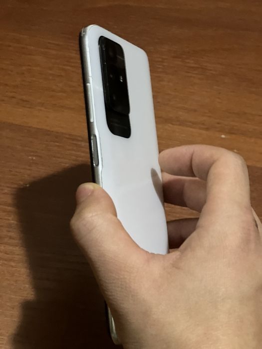 Redmi 10 (4/128 GB) sotiladi, Srochno Arzon narxga IDEAL