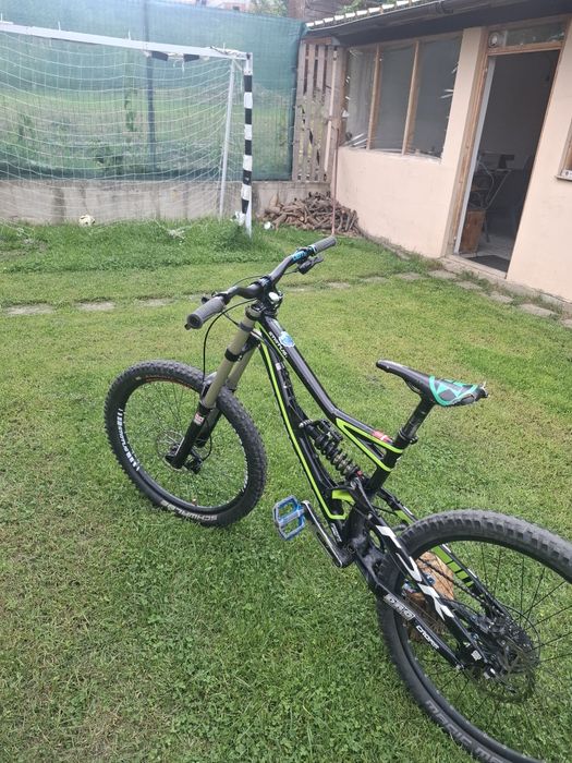 specialized status 1 dh monster edition