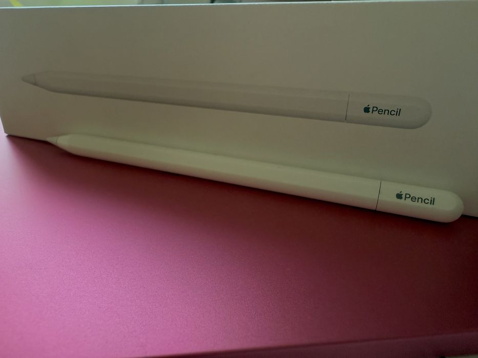 PACHET COMPLET Apple Ipad 11, 128GB, pink + Apple Pencil USB-C + husă tastatură