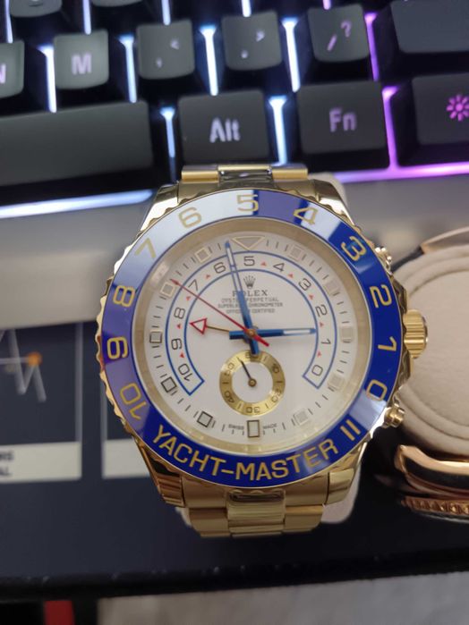 Часовникци Rolex Cartier Richard Mille