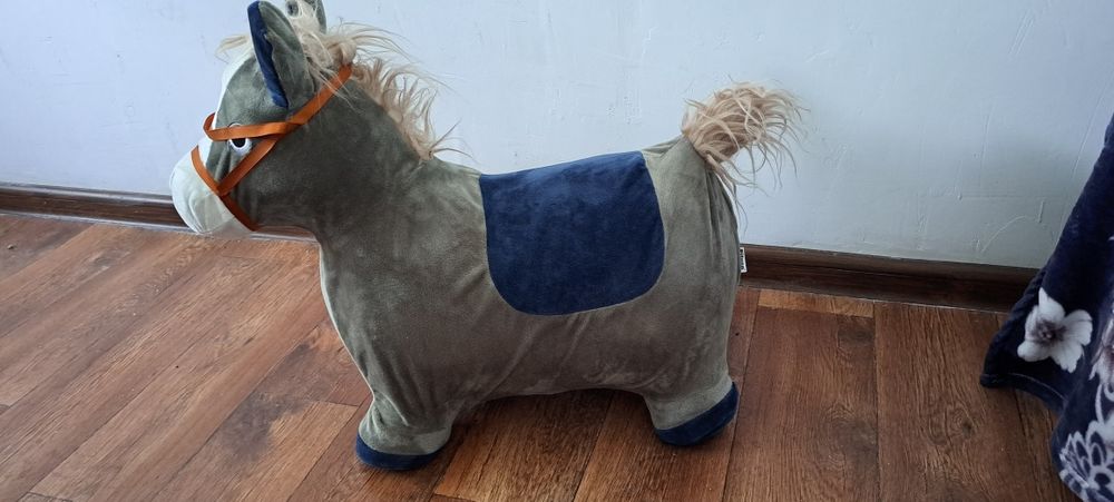Игрушку прыгунь продам 5000 тг