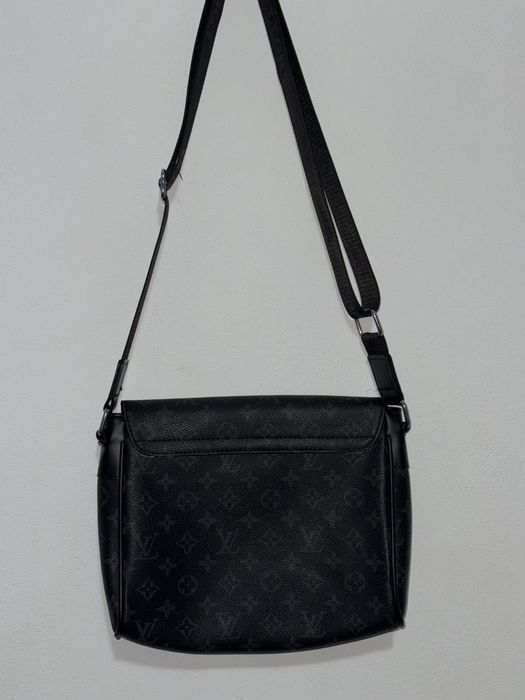Borsetă/Geantă Louis Vuitton Monogram Eclipse