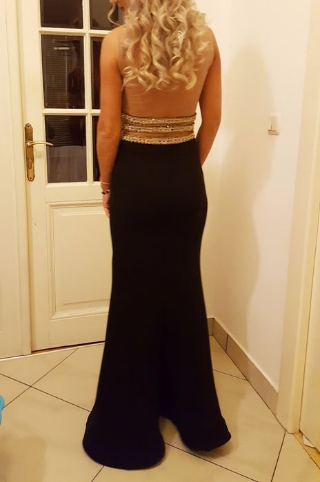 Rochie neagră de seara