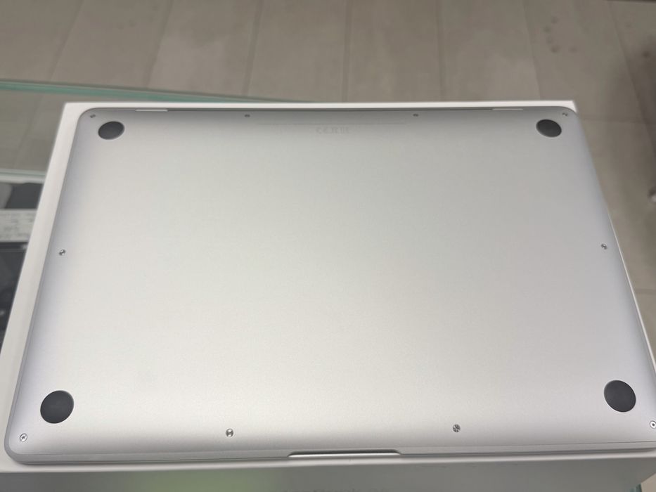 Apple MacBook Air 13" M1 256SSD