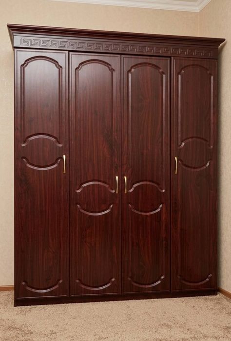 Продаю мебель.Кровать,шкаф,тумбочка в отличном состоянии