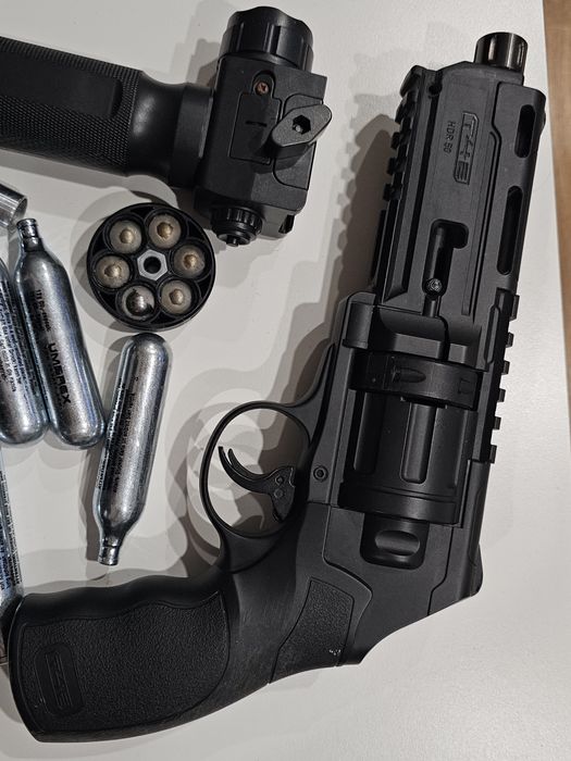 Pistol Umarex HDR50 upgradat