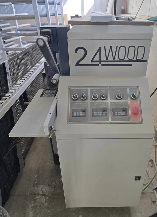 Masina industriala de slefuit canturi 24wood