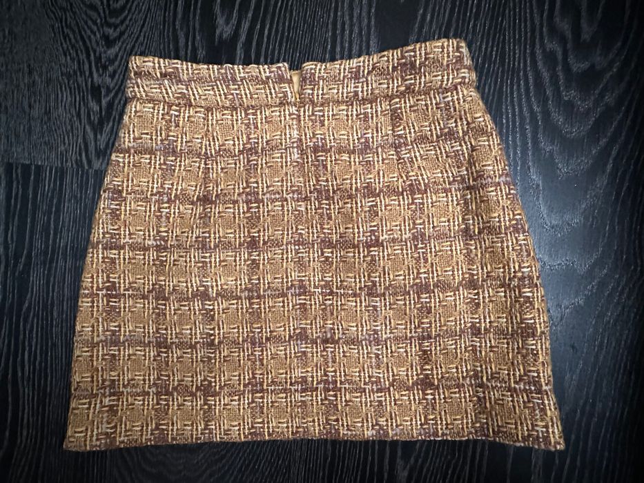 Chanel fusta, măsura M, nouă!