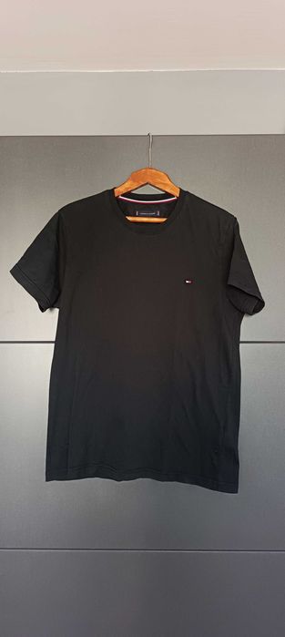 Мъжки тениски Karl kani, Tommy Hilfiger, Ecko unltd размер L и М