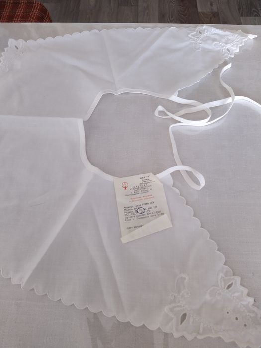 Воротник женский вышитый