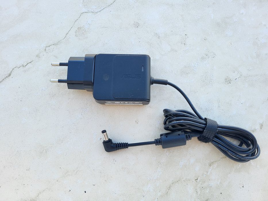 alimentator ASUS 12V 2A 24W mufa 4,8x1,7mm