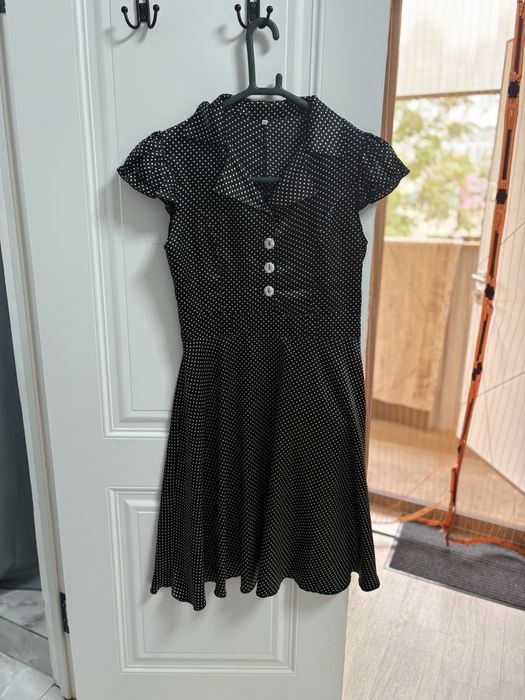 Платья по 5000 тг,