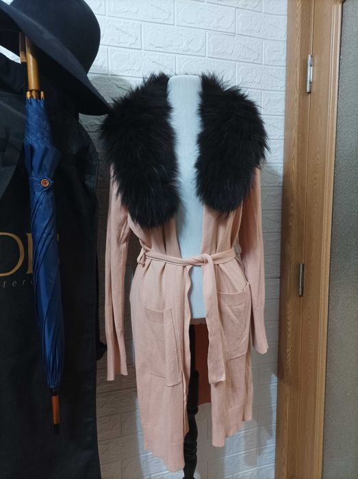 оригинални жилетки Escada, Chanel, Loro Piana