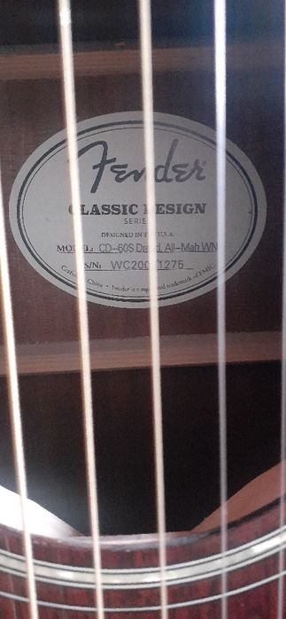 Гитара фендер продаётся