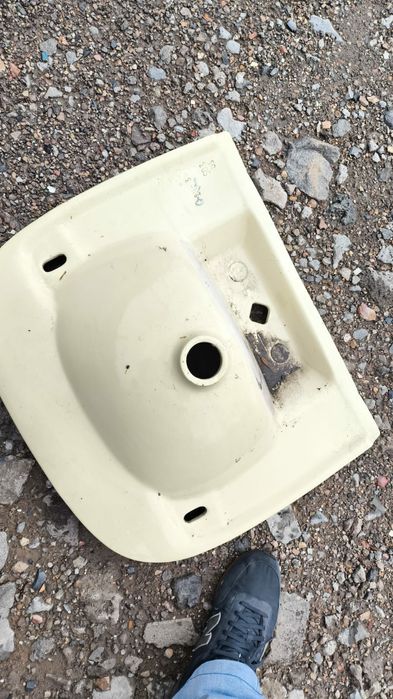 Раковина 1800 тенге