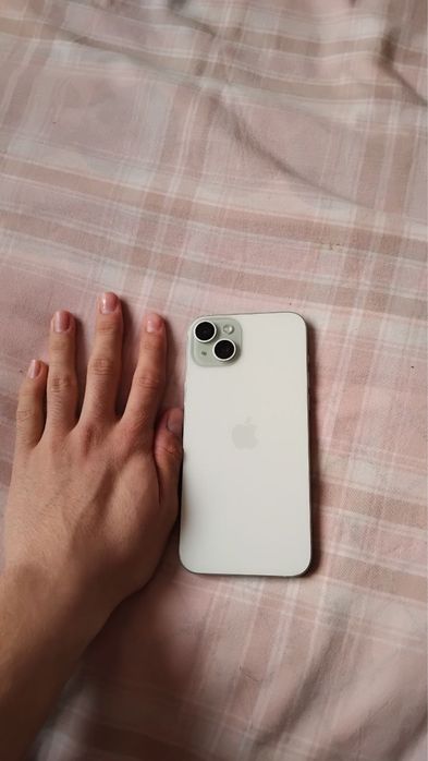 Iphone 15 plus в хорошом состояний