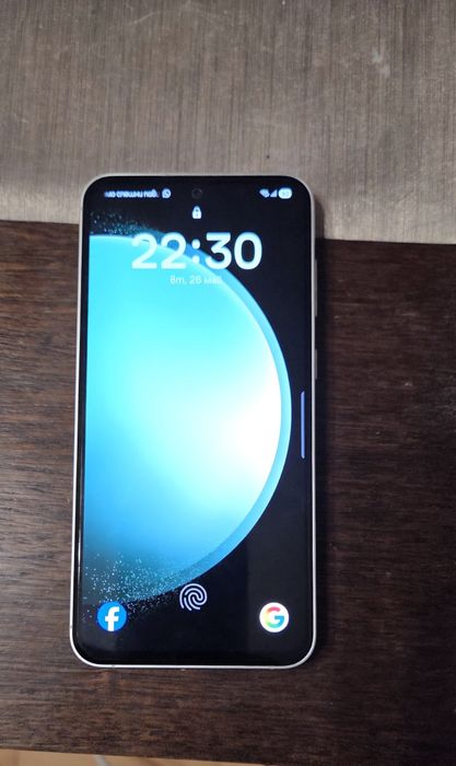 Samsung S23Fe + Подарък два кейса
