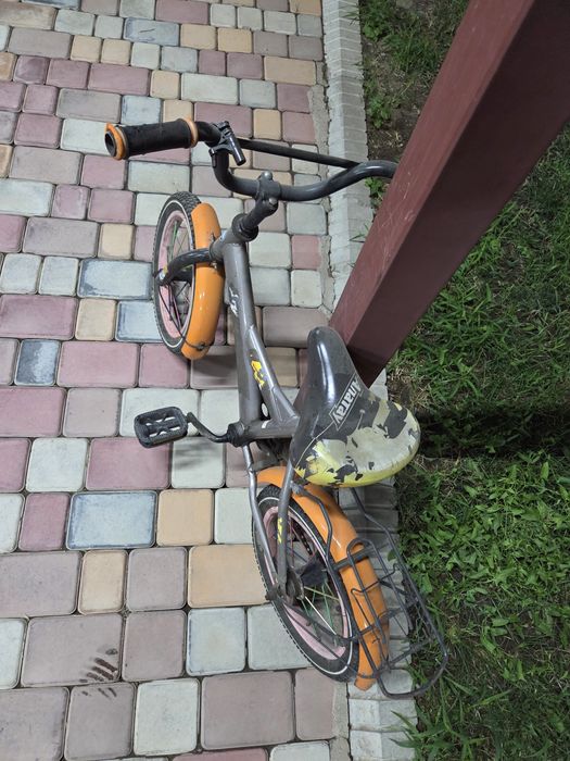 Велосипед детский в хорошем состоянии