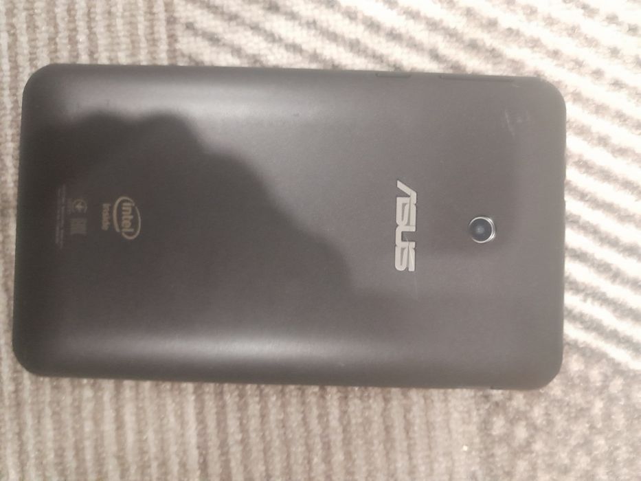 Планшет фирмы ASUS