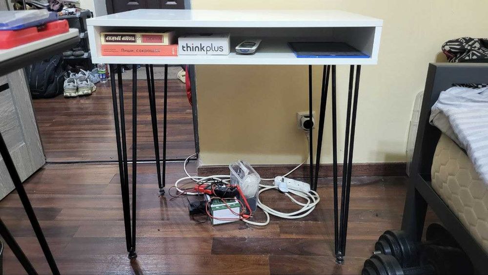 Стол для макияжа стол туалетный с полкой