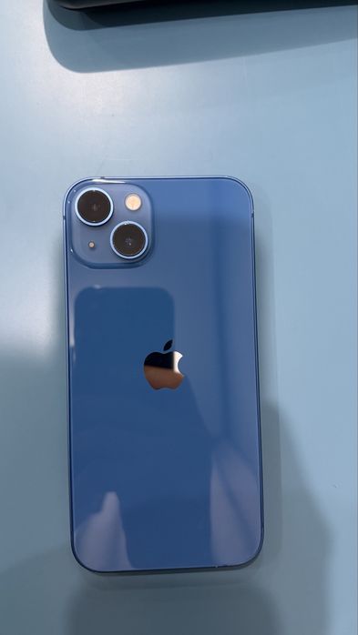 Айфон 13 128гб идеал