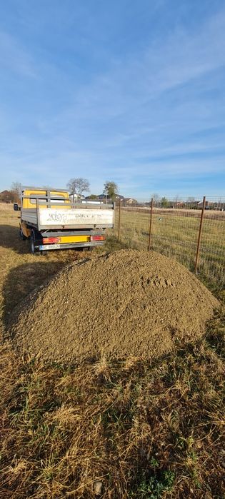 Inchiriez miniexcavator/ Vand balastru nisip pamant