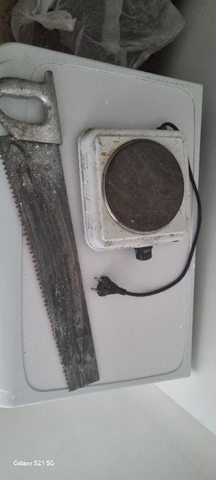 Электрическая плита переносная/ железная пила