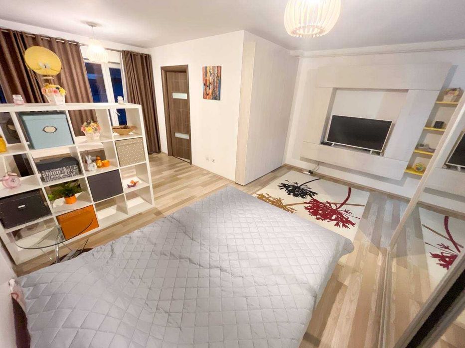 Închiriez garsonieră mare in Style Residence2