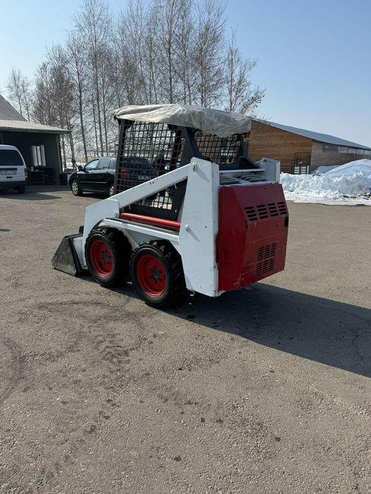 Продам бобкат 533.    2001 года