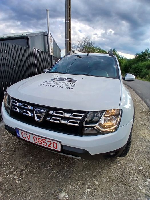 Vând  Dacia daster