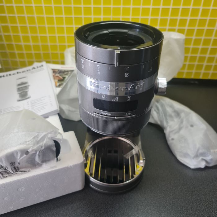 Rasnita electrica KitchenAid Medallion Silver pentru cafea boabe